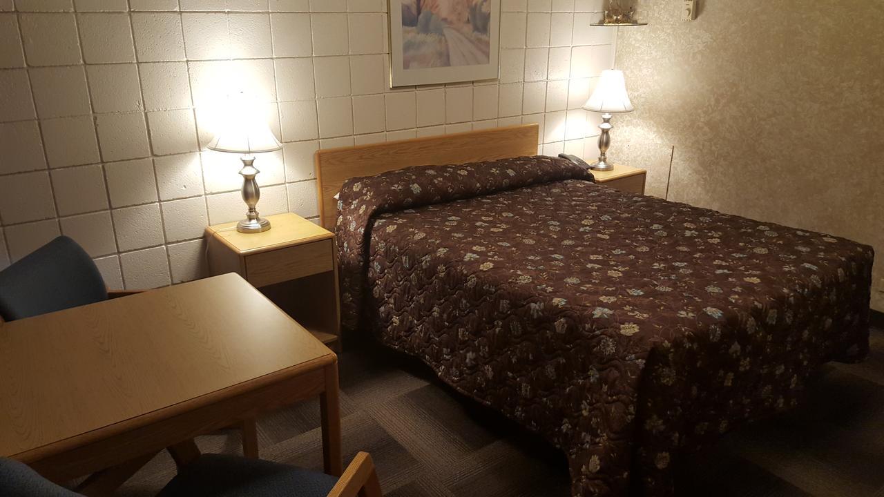 Safari Inn Motel Swift Current Eksteriør bilde